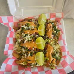 Jose's Taco's Truck - Shrimp tacos! A must try!