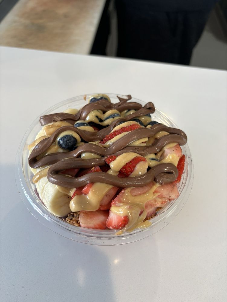 Bamboo Beach Juice Bar Logo