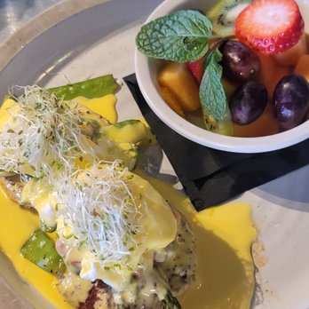 Toast - Smoked Veggie Benedict - Breakfast & Brunch Near Me - Temecula, California