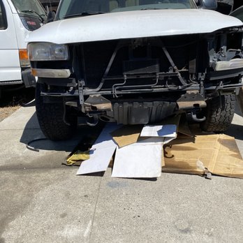 Puerto Vallarta Auto Body - Body Shops Near Me - Vallejo, California Puerto Vallarta Auto Body - Body Shops Near Me - Vallejo, California
