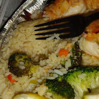 JD's Pizzeria Bar and Grill - Bad broccoli and unflavored rice and lemon wedges - Pizza Near Me - Southington, Connecticut JD's Pizzeria Bar and Grill - Bad broccoli and unflavored rice and lemon wedges - Pizza Near Me - Southington, Connecticut