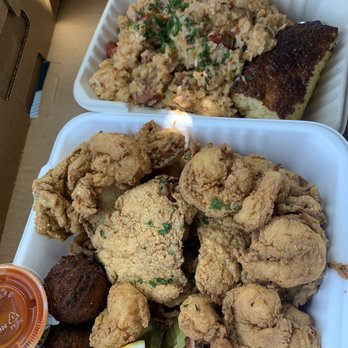 The Workshop - Seafood mix and Jambalaya and corn bread - Cajun/Creole Near Me - Benicia, California The Workshop - Seafood mix and Jambalaya and corn bread - Cajun/Creole Near Me - Benicia, California