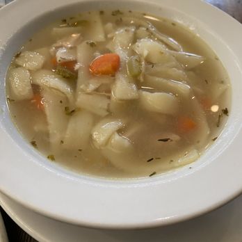 Garden Center Cafe - Chicken Noodle Soup - New American Near Me - Fallbrook, California