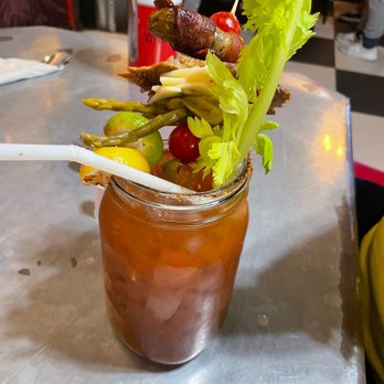 Cruiser's Cafe 66 - American Near Me - Williams, Arizona