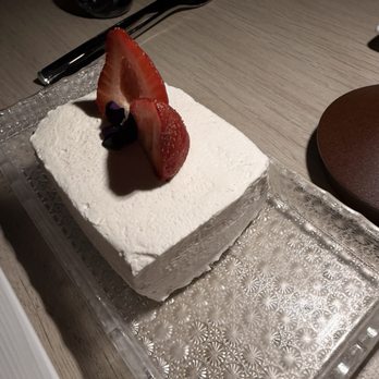 Doanburi - Japanese Strawberry Shortcake (limited) - Japanese Near Me - Las Vegas, Nevada