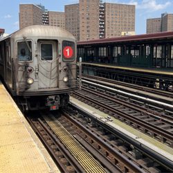 MTA - 125th Street Subway Station - The 1Train heading downtown