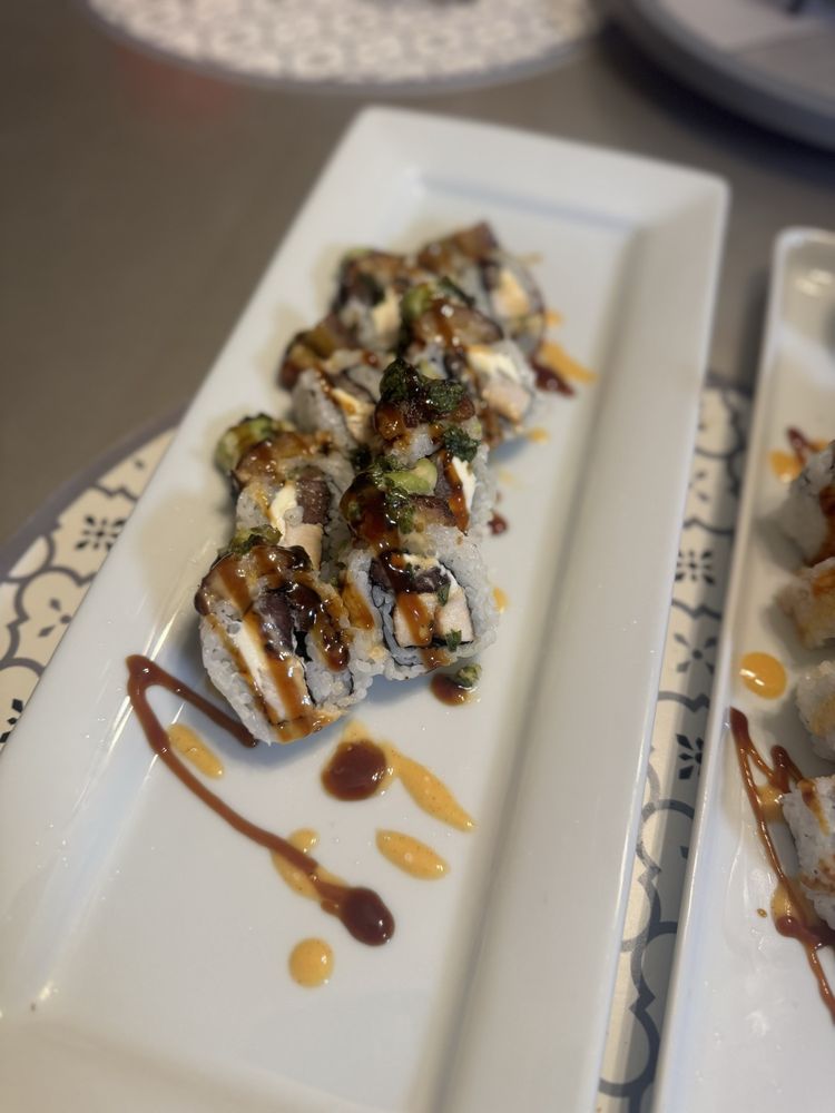Little House Of Sushi Logo