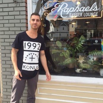 Raphael's Barber Lounge - Local star Nick Fradiani gets his cut at Raphaels by owner Will Gambardella - Barbers Near Me - Branford, Connecticut Raphael's Barber Lounge - Local star Nick Fradiani gets his cut at Raphaels by owner Will Gambardella - Barbers Near Me - Branford, Connecticut