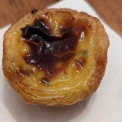 Hungry Whales Cultural and Food Tours Azores - Pastel da nata with passion fruit