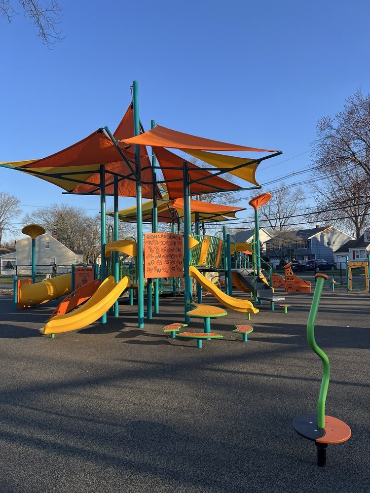 Greenside Playground Image
