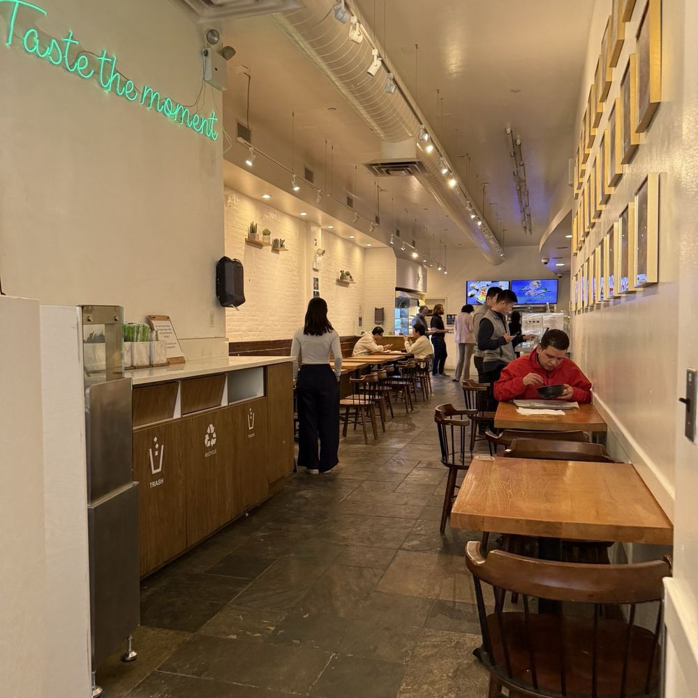 MomenTea Kitchen - Sushi Bars Near Me - New York, New York MomenTea Kitchen - Sushi Bars Near Me - New York, New York