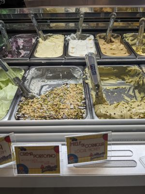 Alberto Gelateria by null