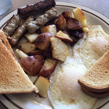 Café Christo - @ Cafe Christo Restaurant - Cafes Near Me - Springfield, Massachusetts