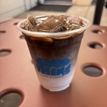 Goodthing Coffee - Hojicha latte - Coffee & Tea Near Me - Burlingame, California Goodthing Coffee - Hojicha latte - Coffee & Tea Near Me - Burlingame, California