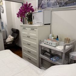 Dolma Waxing Boutique