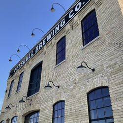 PetSkull Brewing - Front of establishment.