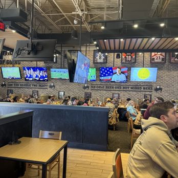 Buffalo Wild Wings - Nice and clean restaurant and sports bar! - Sports Bars Near Me - Tifton, Georgia Buffalo Wild Wings - Nice and clean restaurant and sports bar! - Sports Bars Near Me - Tifton, Georgia