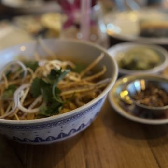 HAI HAI - Curry Chicken Soup - Vietnamese Near Me - Minneapolis, Minnesota