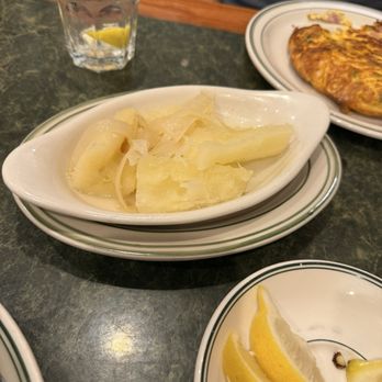 La Carreta - Yuca Con Mojo* - Cuban Near Me - Pembroke Pines, Florida La Carreta - Yuca Con Mojo* - Cuban Near Me - Pembroke Pines, Florida