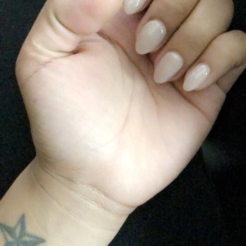 V2 Nail and Spa - Nail Salons Near Me - Brooklyn, New York