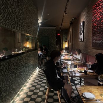 Class On 38th - Inside - Bars Near Me - New York, New York Class On 38th - Inside - Bars Near Me - New York, New York