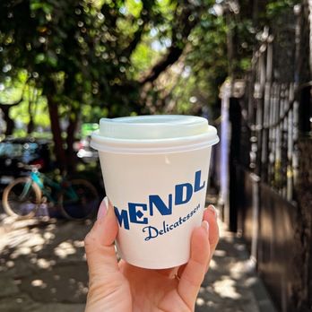 MENDL - Matcha latte - Delis Near Me - México, D.F., DIF MENDL - Matcha latte - Delis Near Me - México, D.F., DIF