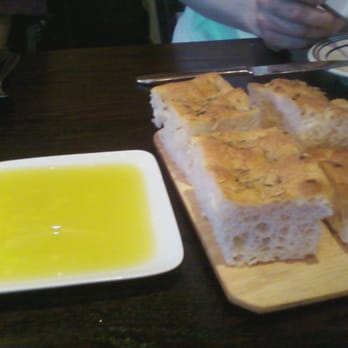 Republic Gastropub - Focaccio bread and oil - Gastropubs Near Me - Bloomfield, Connecticut