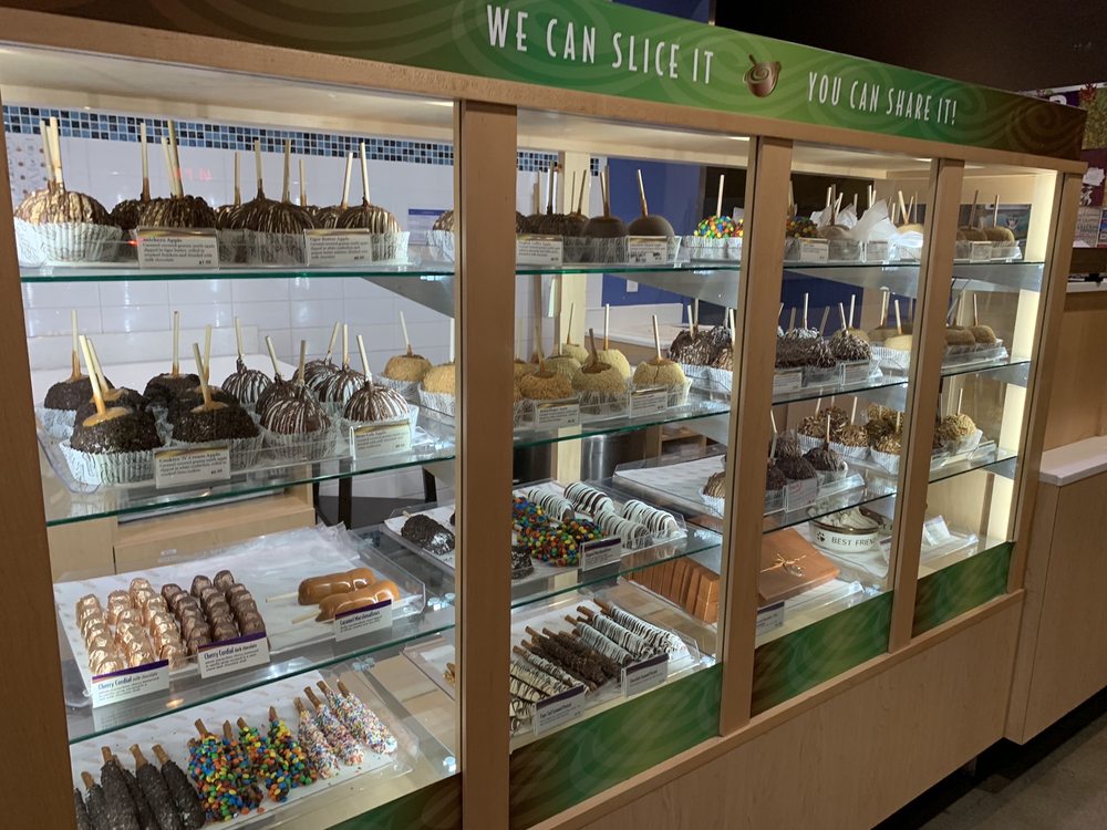 U-swirl Frozen Yogurt & Rocky Mountain Chocolate Factory U-SWIRL FROZEN YOGURT & ROCKY MOUNTAIN CHOCOLATE FACTORY - Updated