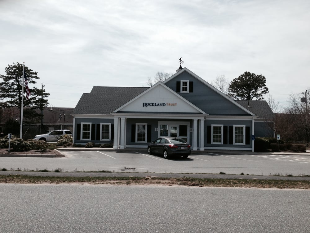 ROCKLAND TRUST Updated October 2024 Request Information 333