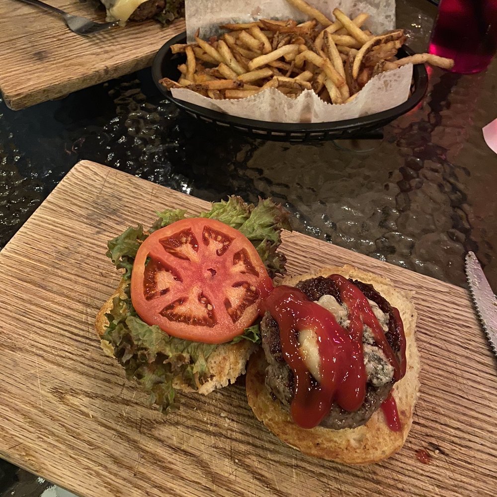 Game - Aged beef burger - Burgers Near Me - Louisville, Kentucky Game - Aged beef burger - Burgers Near Me - Louisville, Kentucky