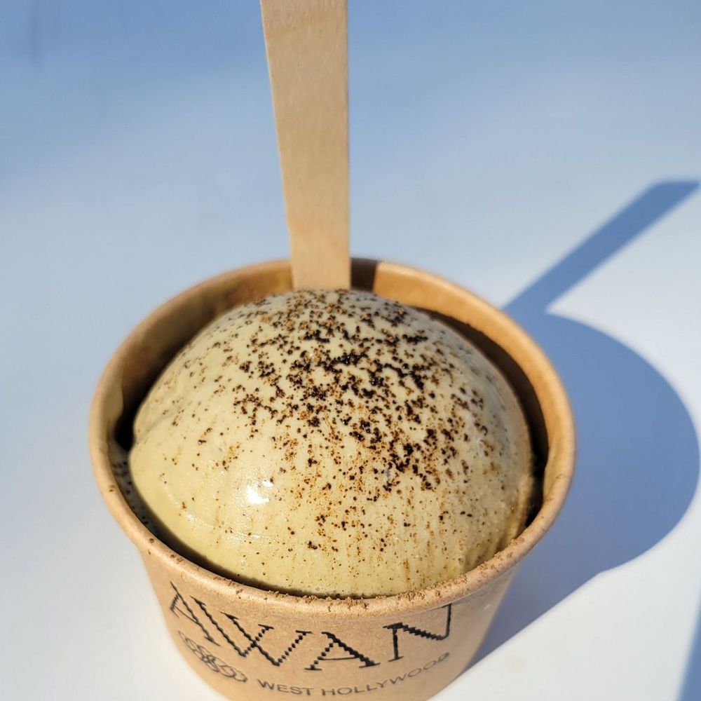 AWAN - Nekohama Hojicha - Ice Cream & Frozen Yogurt Near Me - West Hollywood, California AWAN - Nekohama Hojicha - Ice Cream & Frozen Yogurt Near Me - West Hollywood, California