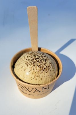 Awan by null