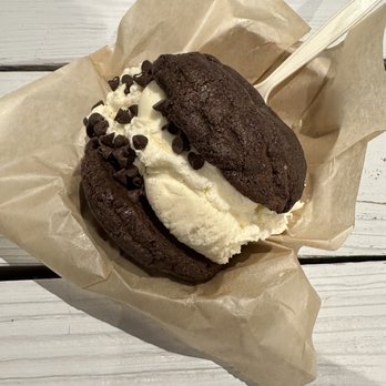 Cincy Sammys - The Clark - Desserts Near Me - Mason, Ohio