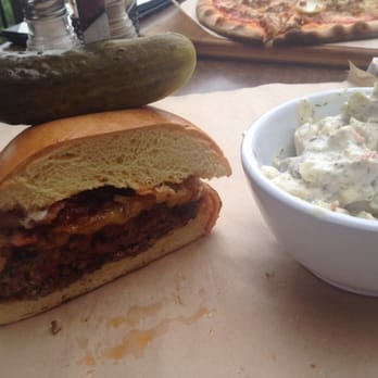 Buttonwood Grill - Guinness Burger with dill potato salad - New American Near Me - Lahaska, Pennsylvania