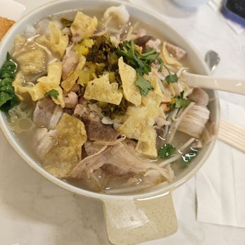 High Five 囍筷 - Deluxe Noodle Soup - Breakfast & Brunch Near Me - Brooklyn, New York High Five 囍筷 - Deluxe Noodle Soup - Breakfast & Brunch Near Me - Brooklyn, New York