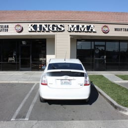 Front of the gym (minus the Prius) Front of the gym (minus the Prius)