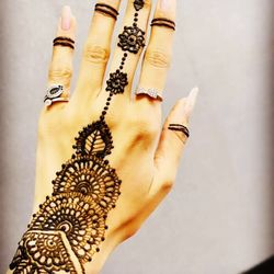 Blink Beauty - Natural Henna Tattoo