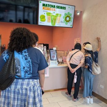 Te'amo Boba Bar - Chicago - 2 ordering kiosks for puchasing - Bubble Tea Near Me - Chicago, Illinois Te'amo Boba Bar - Chicago - 2 ordering kiosks for puchasing - Bubble Tea Near Me - Chicago, Illinois