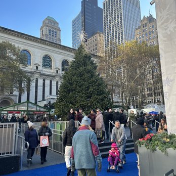 Bryant Park - Tree - Parks Near Me - New York, New York