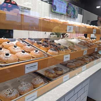 Mrs. Scott’s Sweets - Paczki display on Fat Tuesday 2025 - Bakeries Near Me - North Ridgeville, Ohio Mrs. Scott’s Sweets - Paczki display on Fat Tuesday 2025 - Bakeries Near Me - North Ridgeville, Ohio