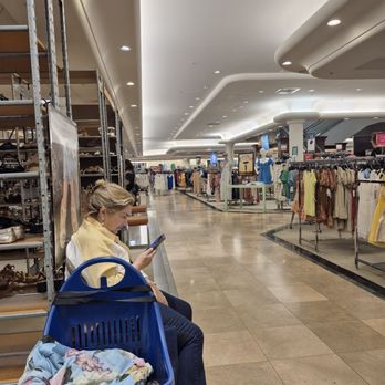 Dillard's - Department Stores Near Me - Boynton Beach, Florida