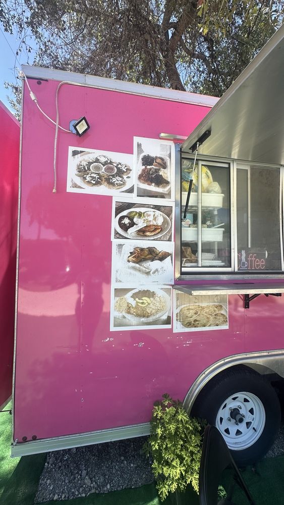 Taqueria y Pupuseria Mi Bendicion