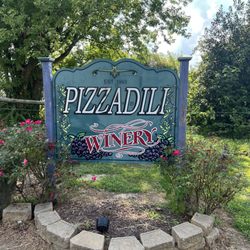 Pizzadili Vineyard & Winery