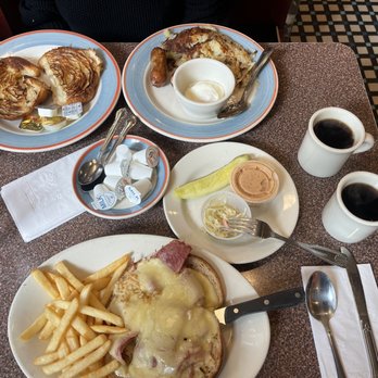 Metro Diner - Diners Near Me - New York, New York Metro Diner - Diners Near Me - New York, New York