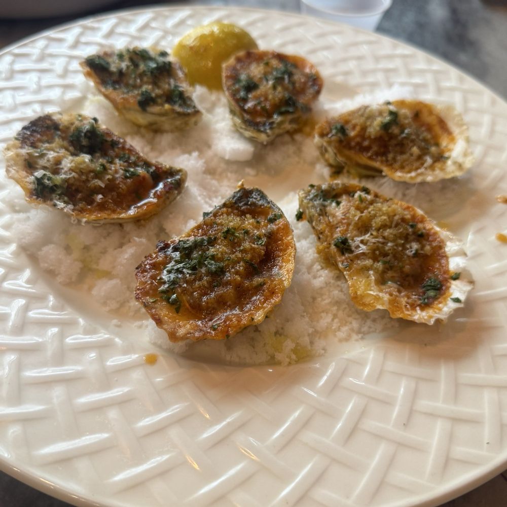 Fishmonger -Highlands - Grilled oysters - Seafood Markets Near Me - Atlanta, Georgia Fishmonger -Highlands - Grilled oysters - Seafood Markets Near Me - Atlanta, Georgia