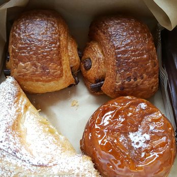 Rosellini's - Box of takeout baked goods (2/19/17) - Bakeries Near Me - Seattle, Washington Rosellini's - Box of takeout baked goods (2/19/17) - Bakeries Near Me - Seattle, Washington