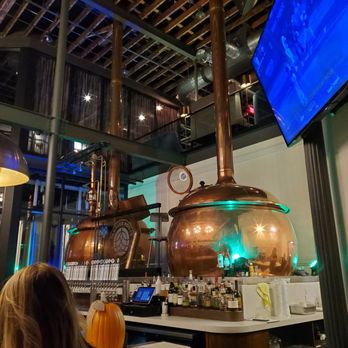Tangled Roots Brewing Company - Inside - Breweries Near Me - Ottawa, Illinois