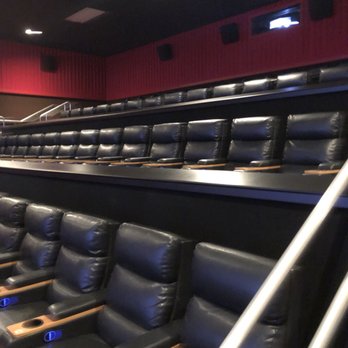 Regal Windward - Cinema Near Me - Kaneohe, Hawaii