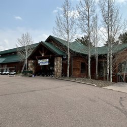 Shining Mountain Golf Course - Clubhouse