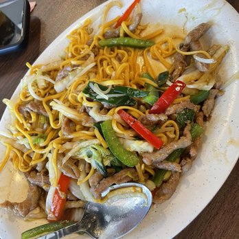 The Red Hot Chili Burrow - R11. Beef Stir Fried Noodle - Szechuan Near Me - Houston, Texas
